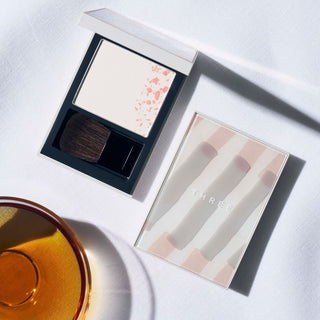 THREE 聖域之境蜜粉